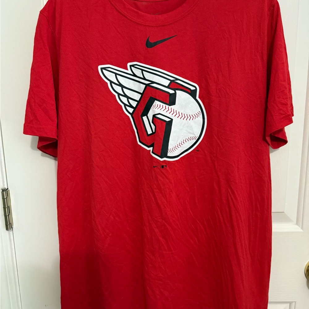 📦 Nike Cleveland Guardians T-shirt *NEW WITHOUT TAGS*